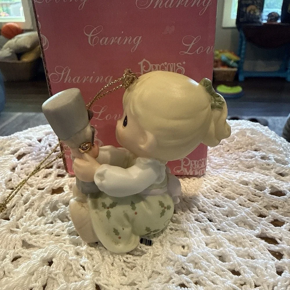 ensco 2001 precious moments #877441 may your christmas begin with a bang